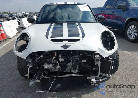 2023 Mini Hardtop John Cooper Works z USA, uszkodzony, nr VIN WMW73DH03P2T80111